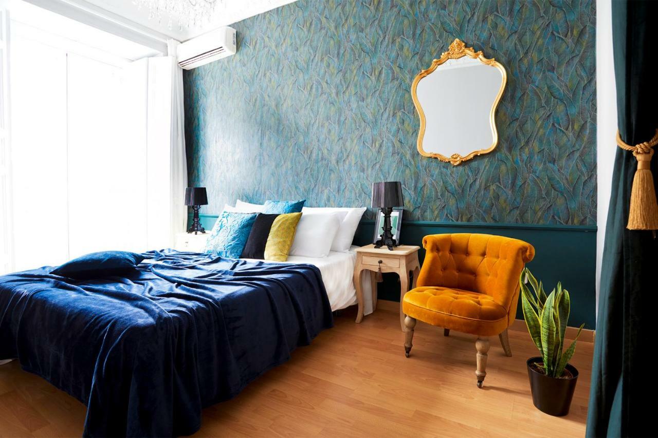 Apartament Santa Ana Boutique Madryt Zewnętrze zdjęcie